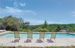 Stunning home in Carnac-Rouffiac w/ Outdoor swimming pool, WiFi and 7 Bedrooms